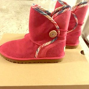 Girls authentic Uggs